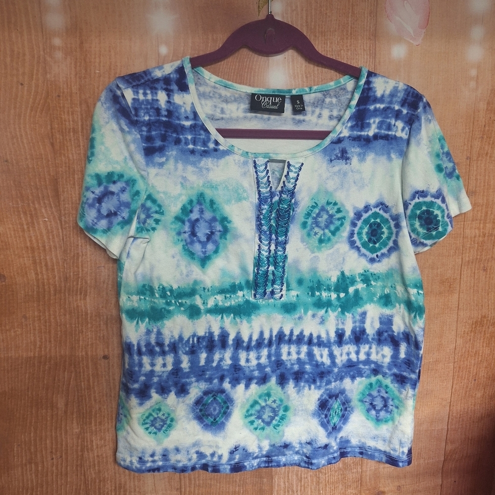 Onque casuals colorful blouse size small